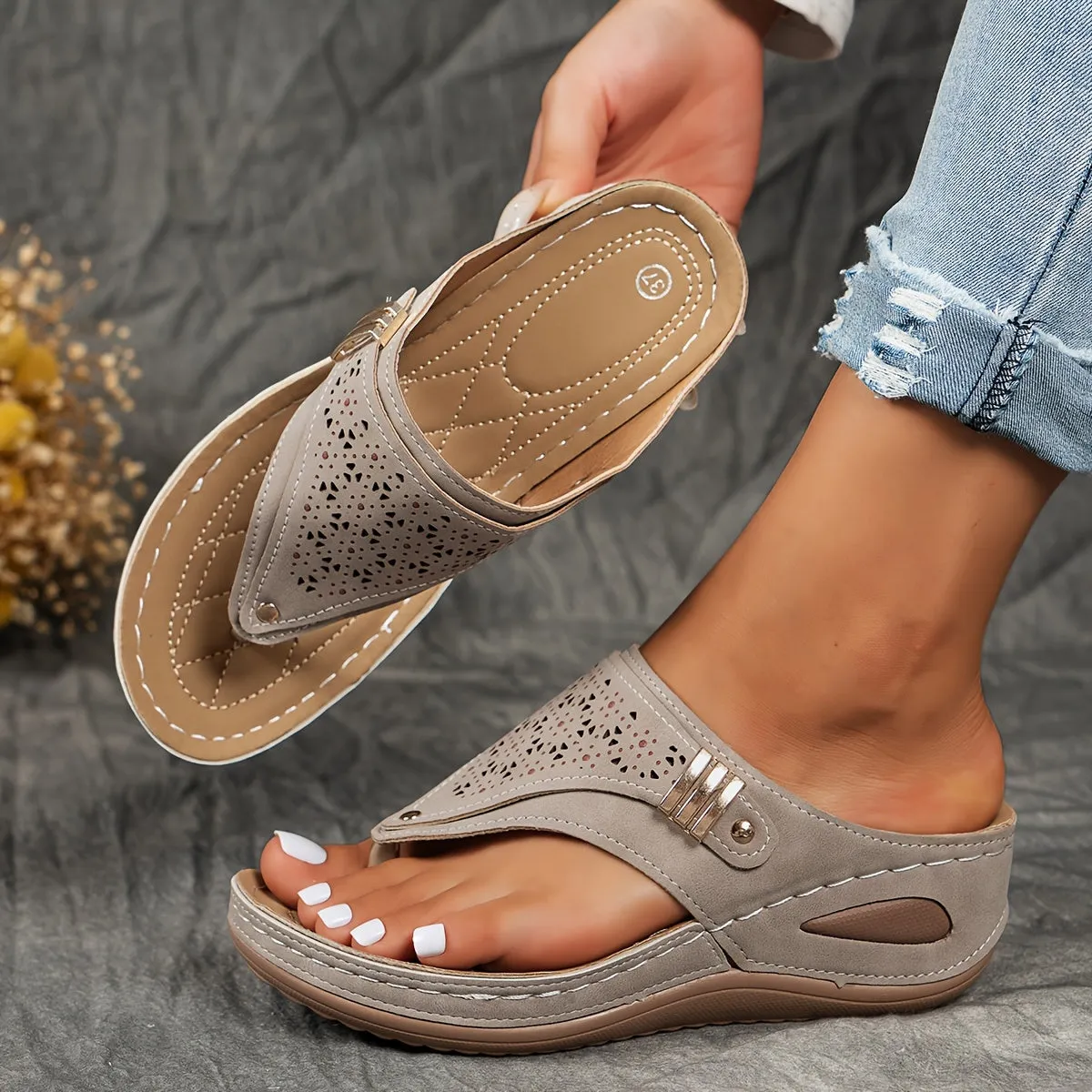 Elegant Women's Slide Sandals