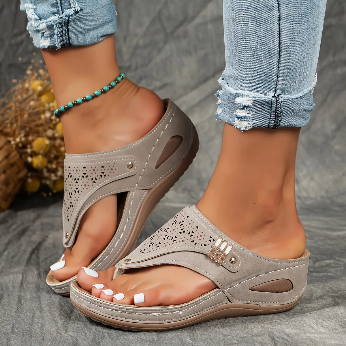 Elegant Women's Slide Sandals