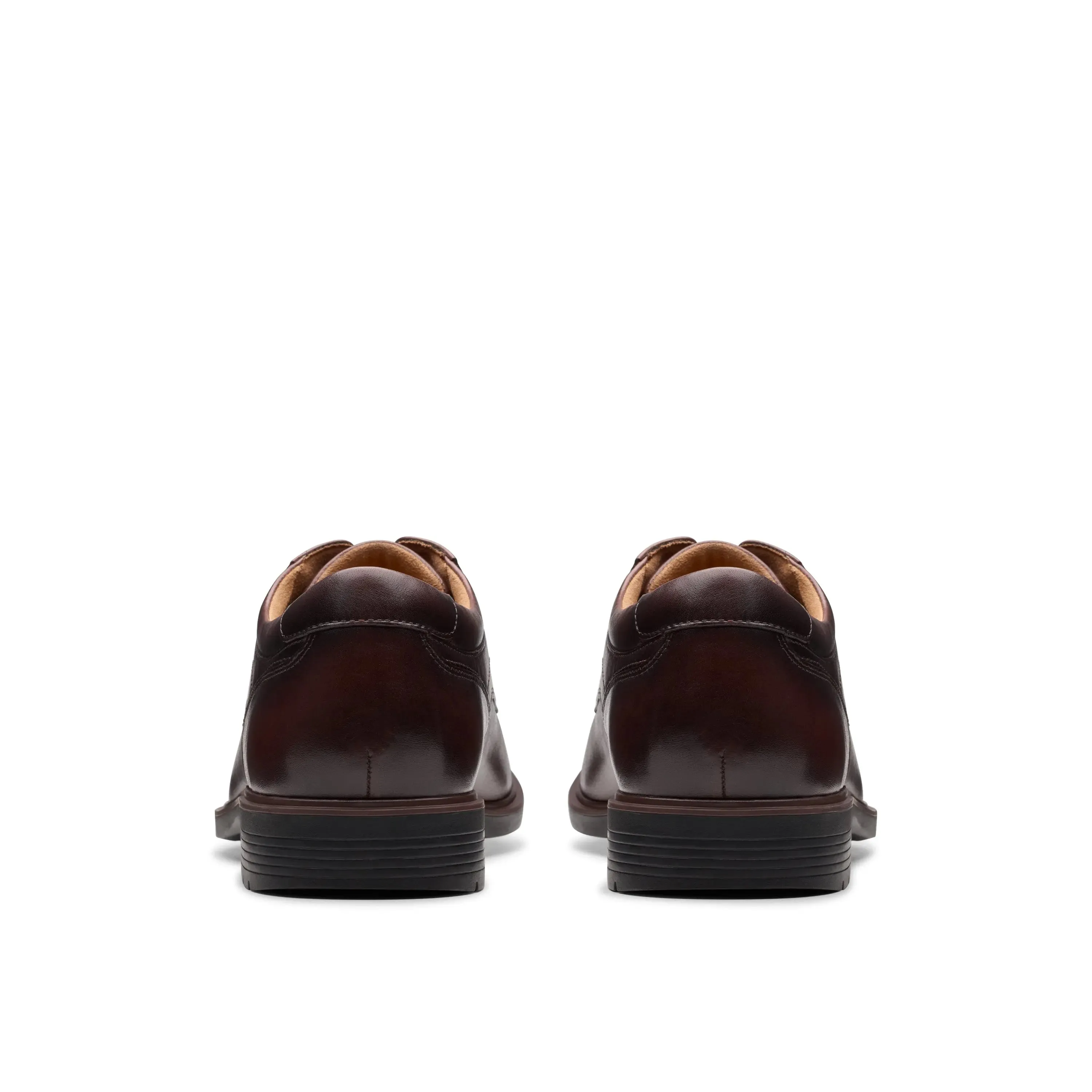Men's Clarks Eldredge Plain  Timeless Style with All-Day Comfort