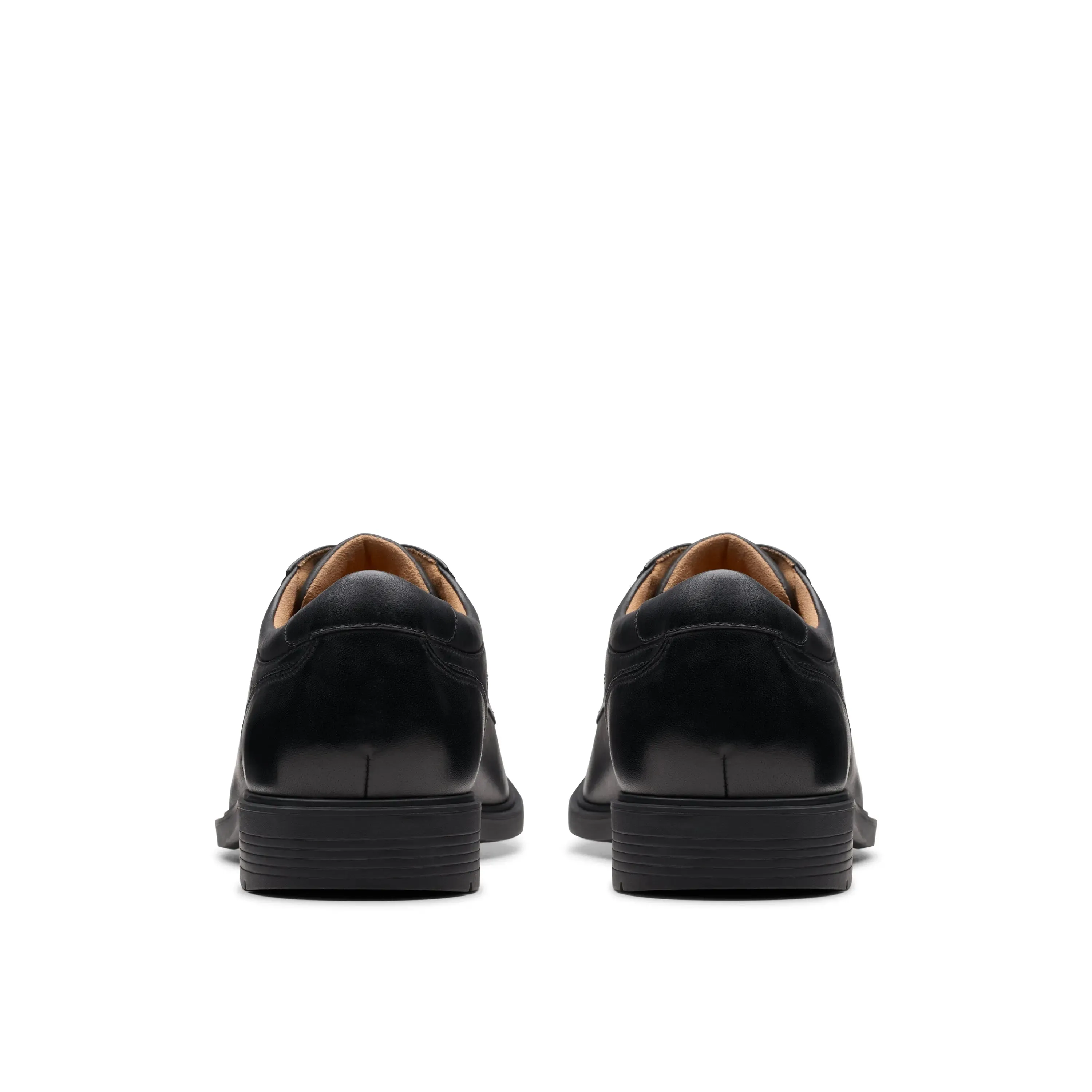 Men's Clarks Eldredge Plain  Timeless Style with All-Day Comfort