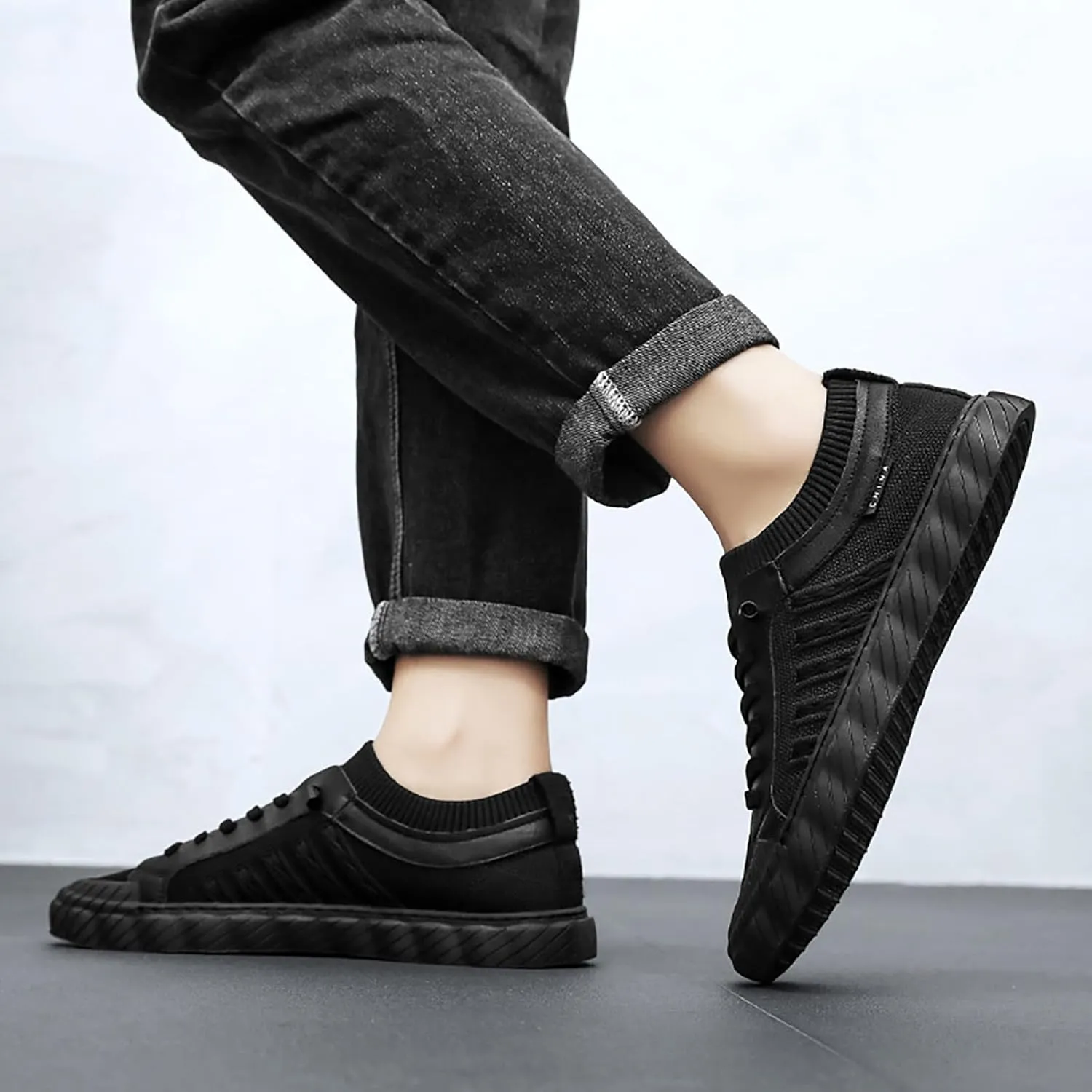 Men's Slip on Walking Shoes Comfortable Memory Foam Breathable Mesh Fashion Sneakers Non Slip Travel Jogging Workout Tennis Shoes Wide Width
